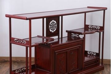 アンティーク家具　1970年頃 唐木製の横長飾り棚(茶棚、時代箪笥)
