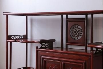 アンティーク家具　1970年頃 唐木製の横長飾り棚(茶棚、時代箪笥)