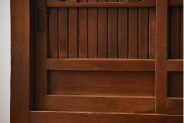 アンティーク家具　古民具・骨董 モールガラス入りのモダンな三尺水屋箪笥(食器棚、収納棚)