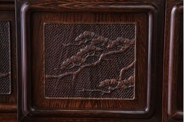 アンティーク家具　1960年頃 鉄刀木(タガヤサン)製 重厚な飾り棚(茶棚)