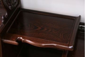 アンティーク家具　1960年頃 鉄刀木(タガヤサン)製 重厚な飾り棚(茶棚)