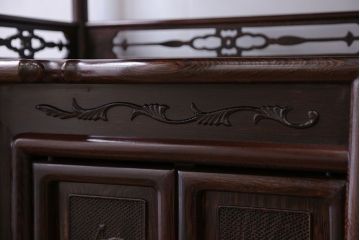 アンティーク家具　1960年頃 鉄刀木(タガヤサン)製 重厚な飾り棚(茶棚)