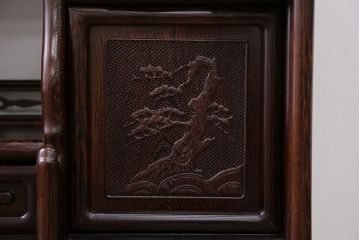 アンティーク家具　1960年頃 鉄刀木(タガヤサン)製 重厚な飾り棚(茶棚)