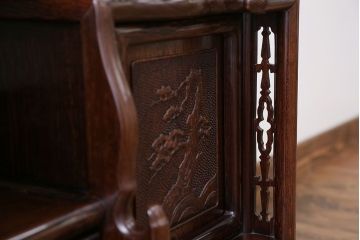 アンティーク家具　1960年頃 鉄刀木(タガヤサン)製 重厚な飾り棚(茶棚)