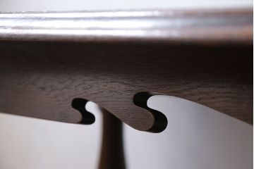 アンティーク家具　イギリスアンティーク オーク材の大きなセンターテーブル