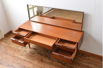 北欧家具 鏡付き ドレッサーテーブル(北欧ビンテージサイドボード)