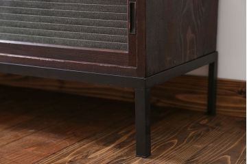 アンティーク家具　アンティーク 鉄脚付きモールガラスローボード(テレビボード)