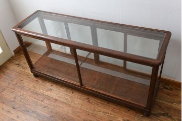 アンティーク家具　アンティーク 古いナラ材の4枚引き戸ガラスケース(ショーケース、飾り棚)