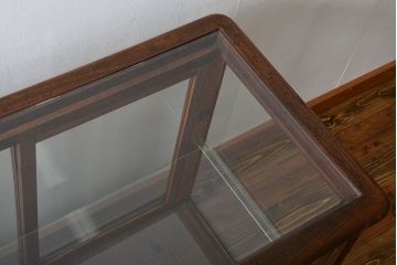 アンティーク家具　アンティーク 古いナラ材の4枚引き戸ガラスケース(ショーケース、飾り棚)