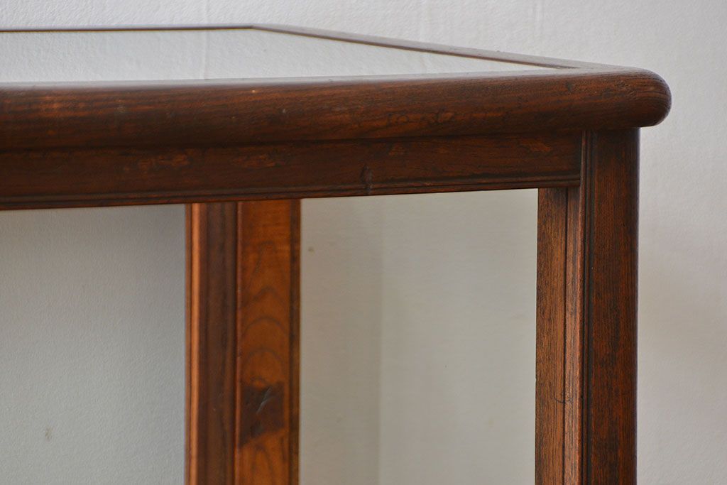 アンティーク家具　アンティーク 古いナラ材の4枚引き戸ガラスケース(ショーケース、飾り棚)