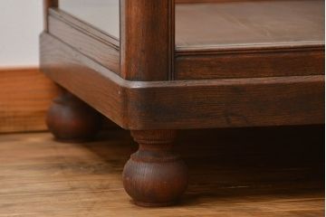 アンティーク家具　アンティーク 古いナラ材の4枚引き戸ガラスケース(ショーケース、飾り棚)