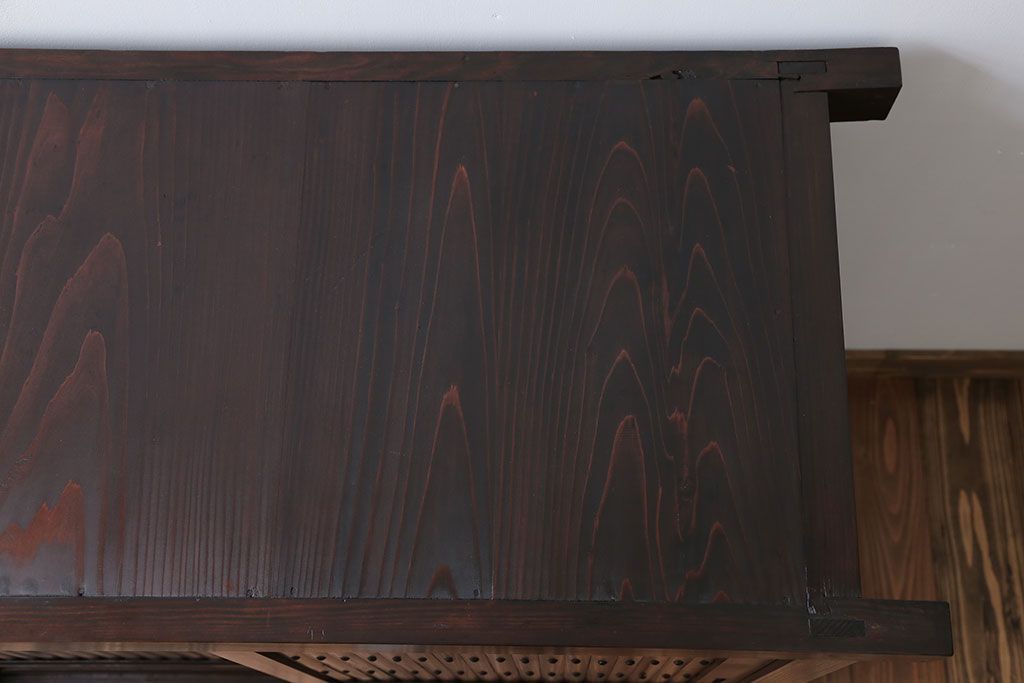 アンティーク家具　古民具・骨董 丸桟仕上げ 三尺水屋箪笥サイドボード(収納棚)