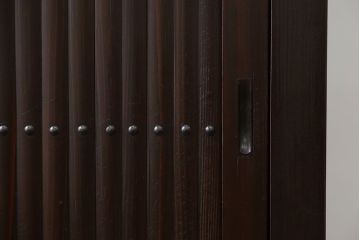 アンティーク家具　古民具・骨董 丸桟仕上げ 三尺水屋箪笥サイドボード(収納棚)