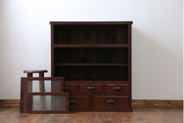 アンティーク家具　アンティーク 古い木のモールガラス収納棚(戸棚)