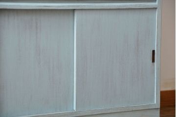 レトロ家具　昭和レトロ アンティークペイント シンプルな食器棚(カップボード)