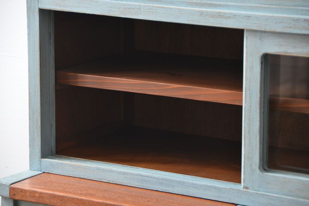 レトロ家具　昭和レトロ アンティークペイント シンプルな食器棚(カップボード)