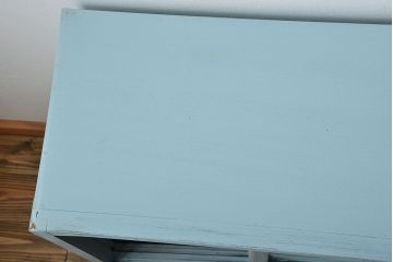 レトロ家具　昭和レトロ アンティークペイント シンプルな食器棚(カップボード)