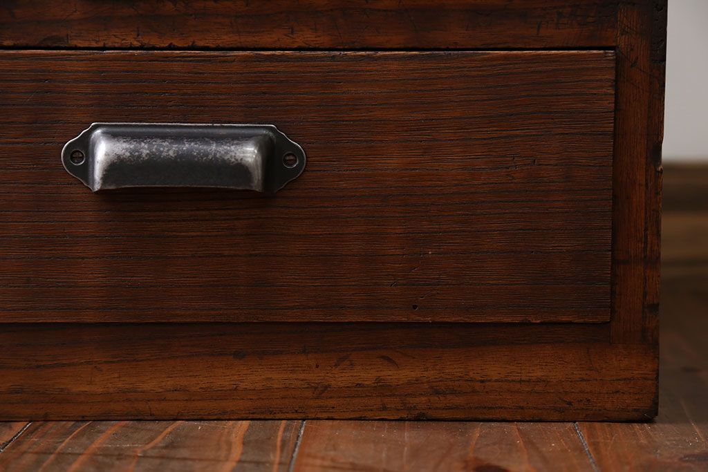 レトロ家具　昭和レトロ モールガラス アンティーク収納棚(キャビネット)