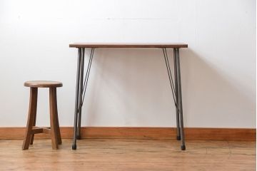 アンティーク家具　アンティーク 天板一枚板 古材を使った鉄脚テーブル(1)(作業台、机)