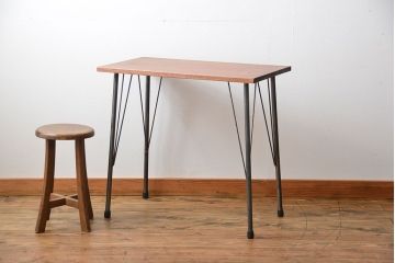 アンティーク家具　アンティーク 天板一枚板 古材を使った鉄脚テーブル(1)