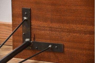 アンティーク家具　アンティーク 天板一枚板 古材を使った鉄脚テーブル(2)