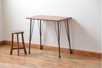 アンティーク家具　アンティーク  天板一枚板 古材を使った鉄脚テーブル(4)(作業台、机)
