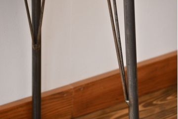 アンティーク家具　アンティーク 天板一枚板 古材を使った鉄脚テーブル(3)