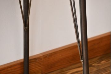 アンティーク家具　アンティーク 天板一枚板 古材を使った鉄脚テーブル(6)(作業台、机)
