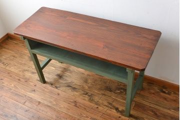 アンティーク家具　アンティークペイント　シンプルな横長作業台(テーブル、机)