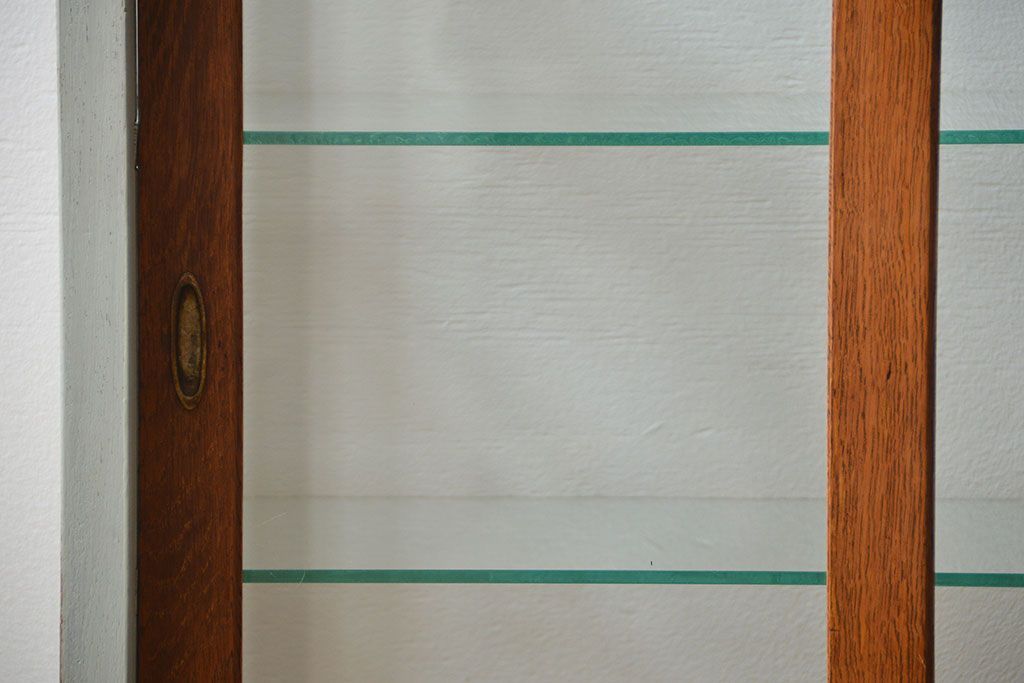 アンティーク家具　アンティークペイント　小さな引き出し付きガラスケース(ショーケース、飾り棚)