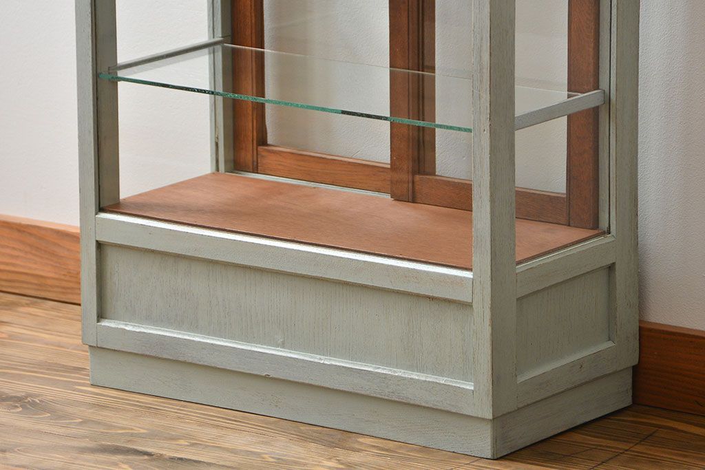 アンティーク家具　アンティークペイント　小さな引き出し付きガラスケース(ショーケース、飾り棚)