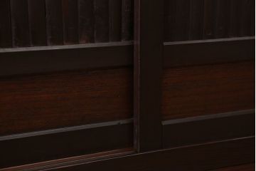 アンティーク家具　アンティーク 丸桟仕上げ モダンな三尺水屋箪笥サイドボード(収納棚)