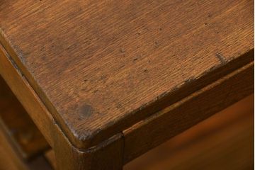 レトロ家具　昭和レトロ 古い栓材のアンティークサイドテーブル(机)