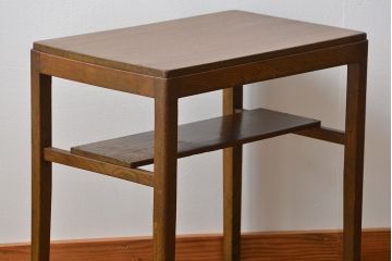 レトロ家具　昭和レトロ 古い栓材のアンティークサイドテーブル(机)