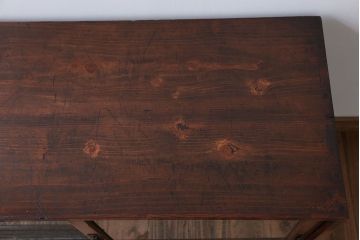 アンティーク家具　アンティーク 前面欅材の鉄脚付きローボード(収納棚、テレビボード)