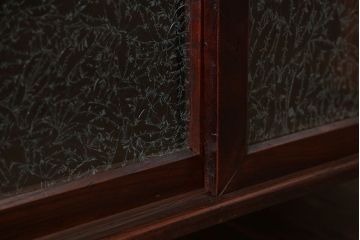 アンティーク家具　アンティーク 前面欅材の鉄脚付きローボード(収納棚、テレビボード)