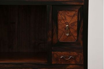 アンティーク家具　アンティーク 前面欅材と黒柿無垢材の小さな茶箪笥(茶棚、飾り棚)