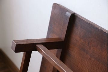 アンティーク家具　古民具・骨董 天板欅材一枚板 シンプルな角テーブル(机)