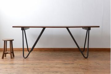 アンティーク家具　アンティーク 天板ナラ材の大きな鉄脚作業台(テーブル、机)