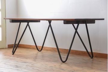 アンティーク家具　アンティーク 天板ナラ材の大きな鉄脚作業台(テーブル、机)