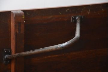 アンティーク家具　アンティーク 天板ナラ材の大きな鉄脚作業台(テーブル、机)