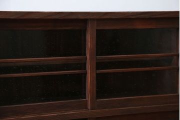 レトロ家具　昭和レトロ 古い木の気泡ガラス収納棚(戸棚、食器棚、下駄箱)