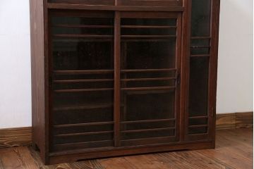 レトロ家具　昭和レトロ 古い木の気泡ガラス収納棚(戸棚、食器棚、下駄箱)