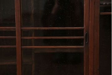 レトロ家具　昭和レトロ 古い木の気泡ガラス収納棚(戸棚、食器棚、下駄箱)