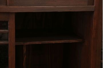 レトロ家具　昭和レトロ 古い木の気泡ガラス収納棚(戸棚、食器棚、下駄箱)