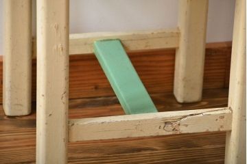 アンティーク家具　イギリスアンティーク 古いペイントのフタ付きスツール(椅子、イス、サイドテーブル)