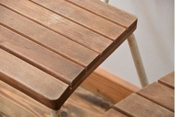 アンティーク家具　イギリスアンティーク ペンキのはげたガーデンチェア2脚セット(1)(椅子、イス)