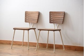 アンティーク家具　イギリスアンティーク ペンキのはげたガーデンチェア2脚セット(2)(椅子、イス)