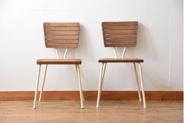 アンティーク家具　イギリスアンティーク ペンキのはげたガーデンチェア2脚セット(2)(椅子、イス)