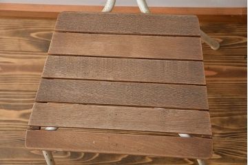 アンティーク家具　イギリスアンティーク ペンキのはげたガーデンチェア2脚セット(2)(椅子、イス)